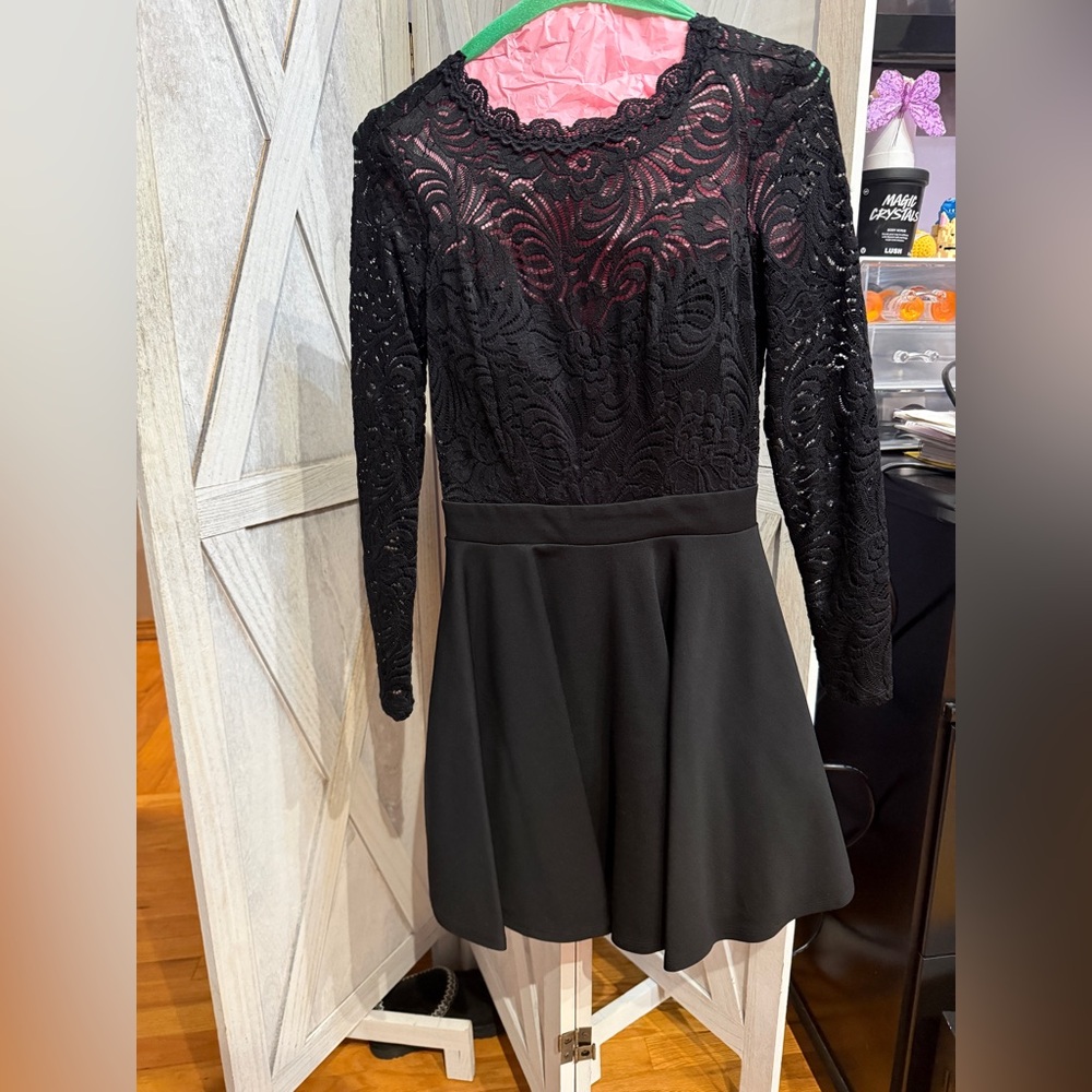 BEBE Black Lace Short Long Sleeve Dress